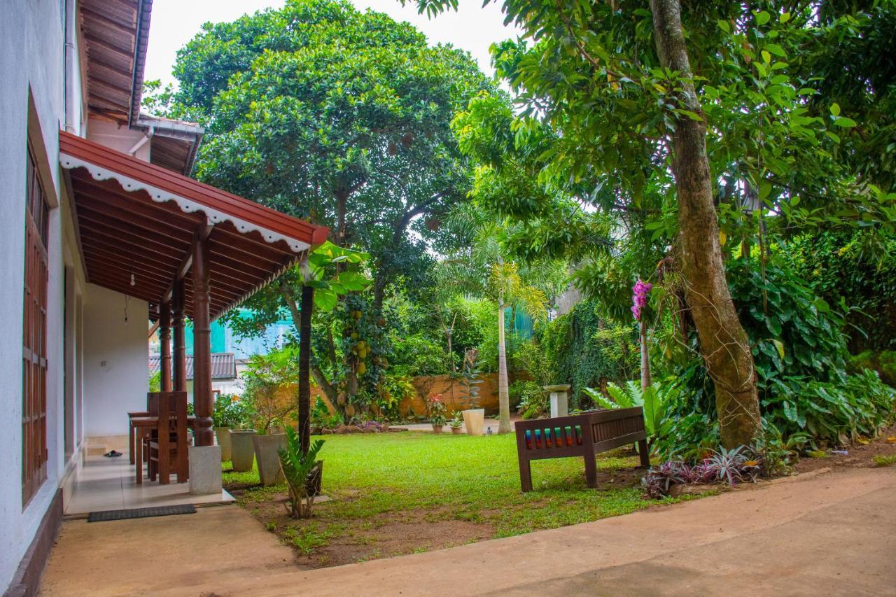 Homestay Garden Rest Канди Экстерьер фото